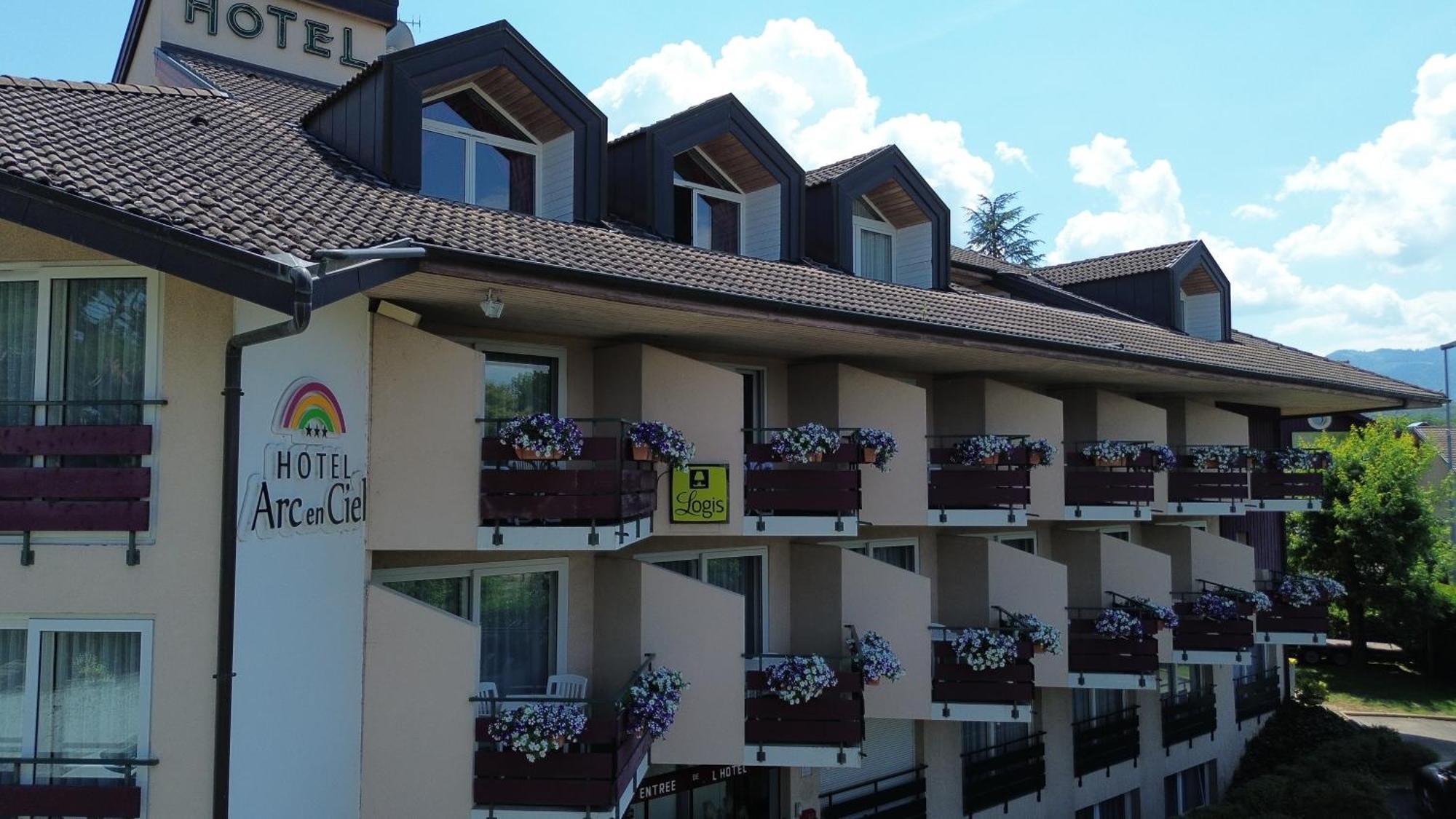Logis Hotel Arc En Ciel トノン・レ・バン エクステリア 写真