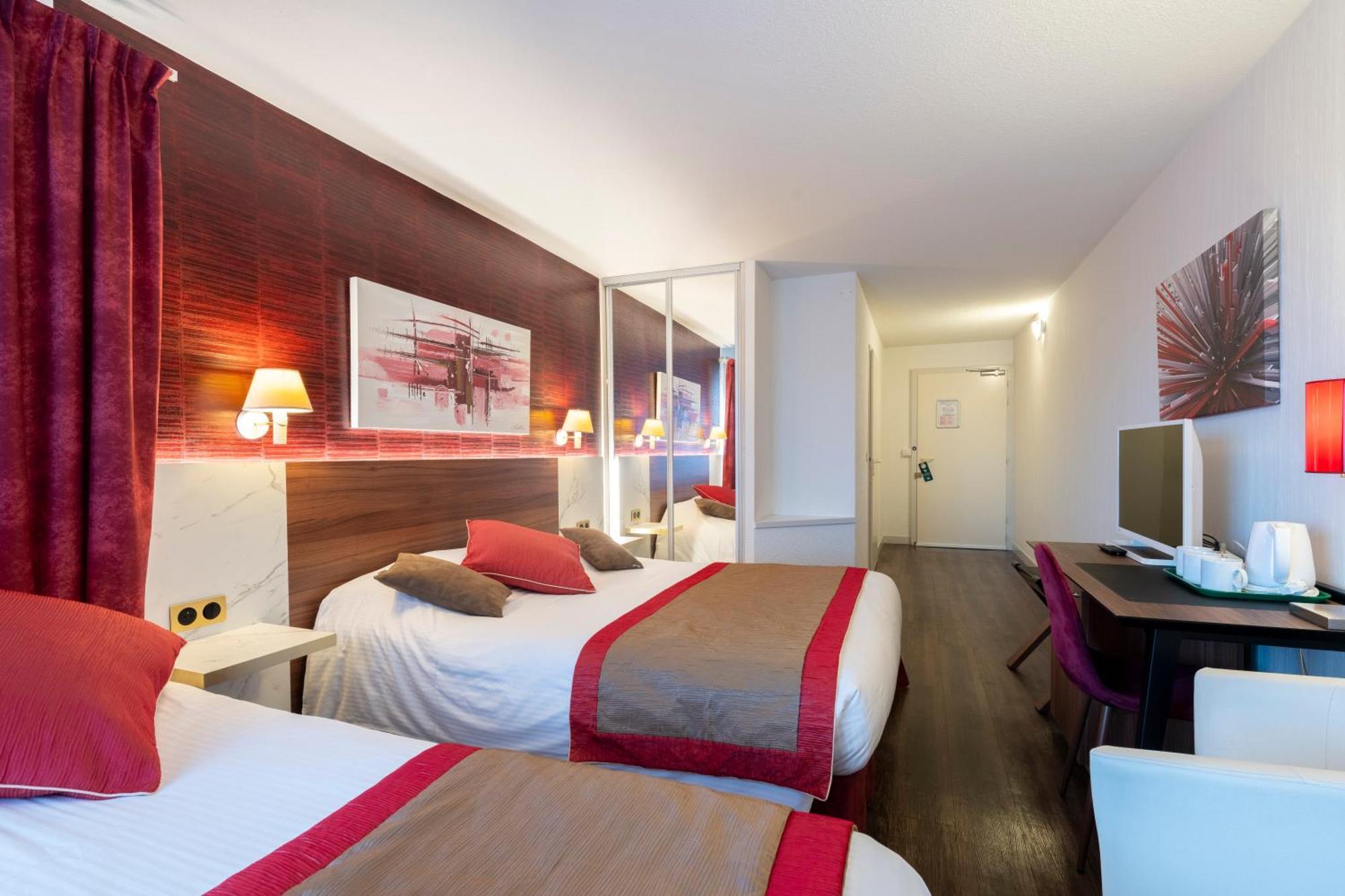 Logis Hotel Arc En Ciel トノン・レ・バン 部屋 写真
