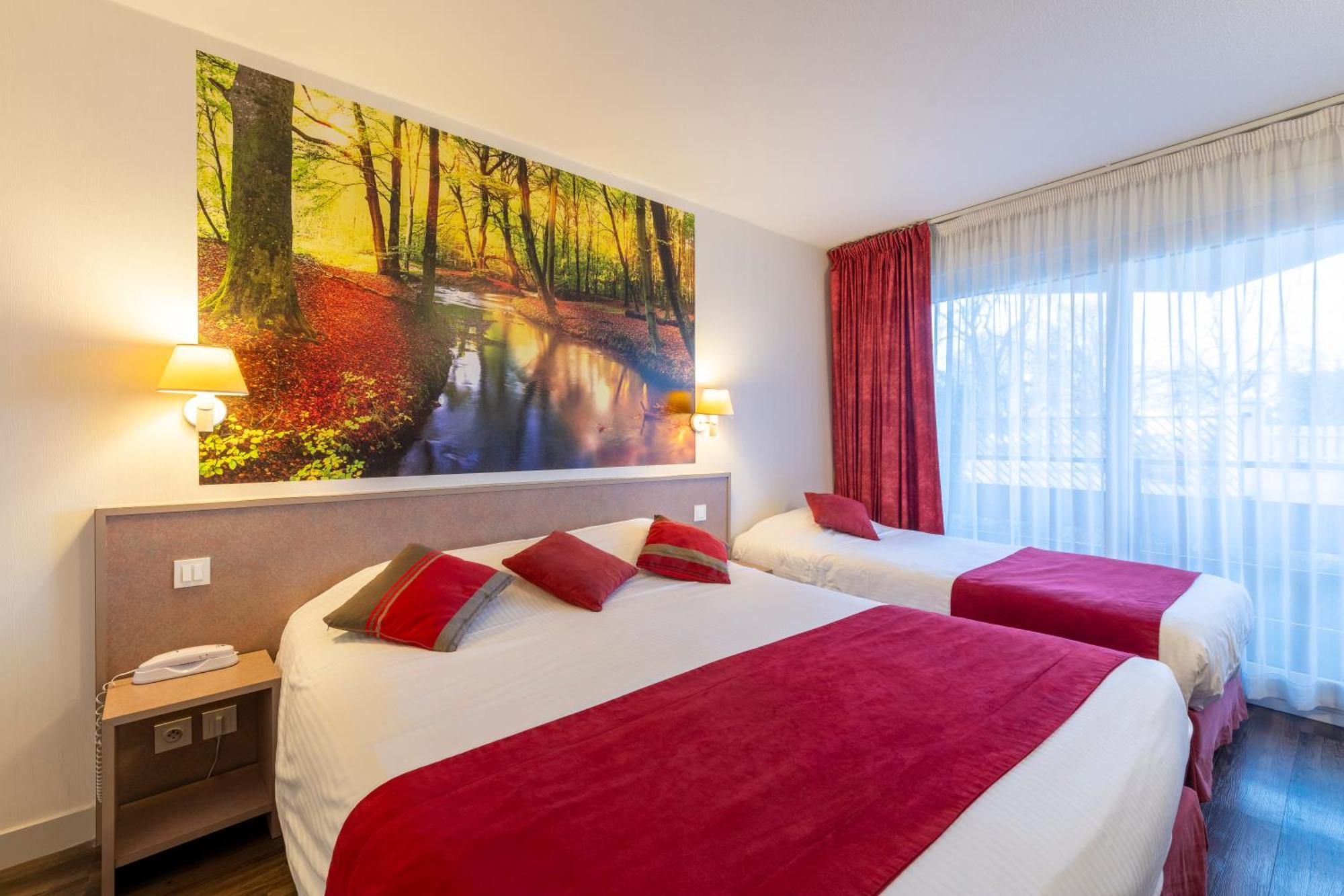 Logis Hotel Arc En Ciel トノン・レ・バン エクステリア 写真
